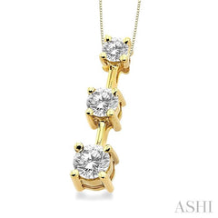 3/4 ctw Three Stone Round Cut Diamond Pendant in 14K Yellow Gold with Chain