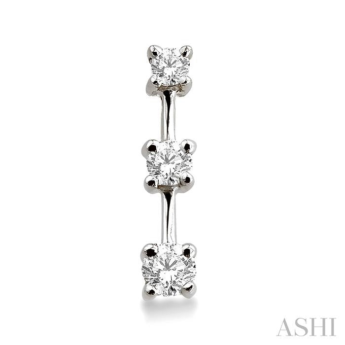 1/2 ctw Round Cut Diamond Earrings in 14K White Gold