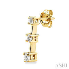 1/2 ctw Round Cut Diamond Earrings in 14K Yellow Gold