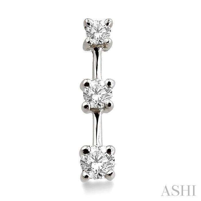 1/2 ctw Round Cut Diamond Earrings in 14K White Gold