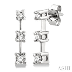 1/4 Ctw Round Cut Diamond Earrings in 14K White Gold