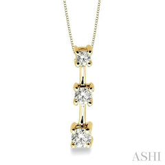 1/4 ctw Three Stone Round Cut Diamond Pendant in 14K Yellow Gold with Chain