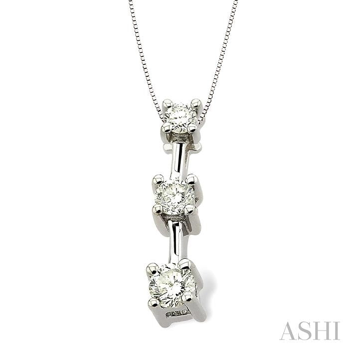 1/4 ctw Three Stone Round Cut Diamond Pendant in 14K White Gold with Chain