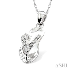 1/20 Ctw Round Cut Diamond Flip Flop Pendant in 14K White Gold with Chain