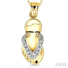 1/20 Ctw Round Cut Diamond Flip Flop Pendant in 14K Yellow Gold with Chain