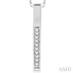 1/10 Ctw Round Cut Diamond Stick Pendant in 14K White Gold with Chain