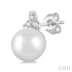 5.5 MM Round Cut Cultured Pearl and 1/20 Ctw Petite Round Cut Diamond Fashion Stud Earrings in 10K White Gold