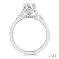 Round Shape Lovebright Diamond Engagement Ring