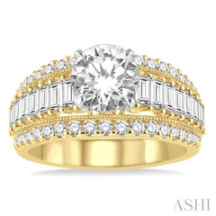 Round Shape Semi-Mount Diamond Engagement Ring