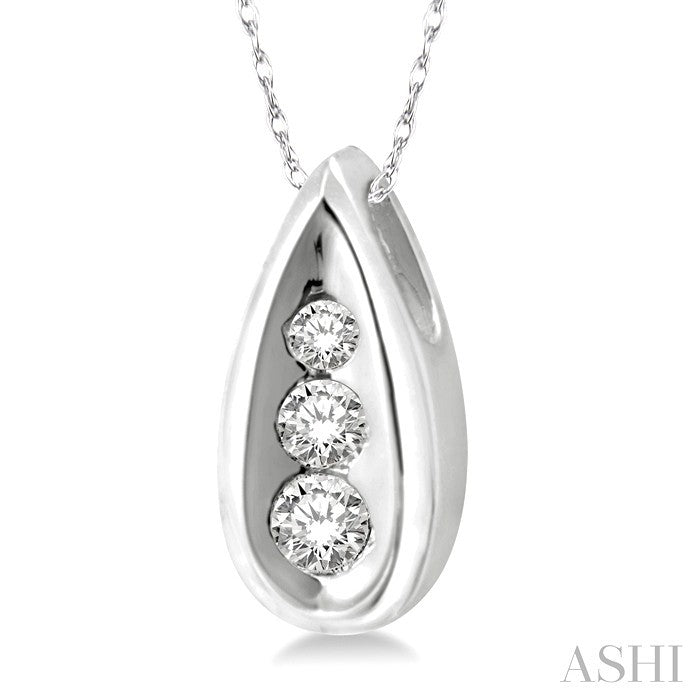 1/10 Ctw Pear Shape Round Cut Diamond Pendant in 14K White Gold with Chain
