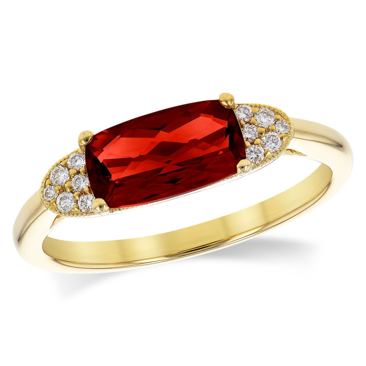 14KT Gold Ladies Garnet Fashion Ring