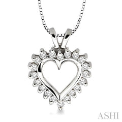1/4 Ctw Round Diamond Heart Pendant in 14K White Gold with Chain