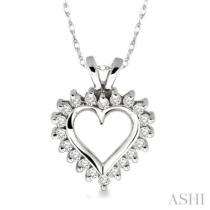 1/4 Ctw Round Diamond Heart Pendant in 10K White Gold with Chain