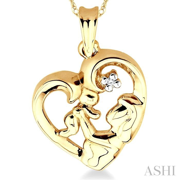 1/50 Ctw Round Cut Diamond Child & Mom Heart Shaped Pendant in 14K Yellow Gold With Chain