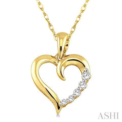 1/10 ctw Round Cut Diamond Heart Shape Journey Pendant in 14K Yellow Gold with Chain
