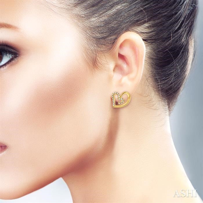 1/10 ctw Round Cut Diamond Heart Shape Earrings in 10K Yellow Gold