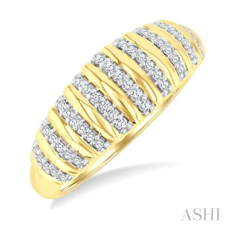 1/5 Ctw Ribbed Dome Shape Round Cut Diamond Pirouette Fashion Ring in 10K Yellow Gold