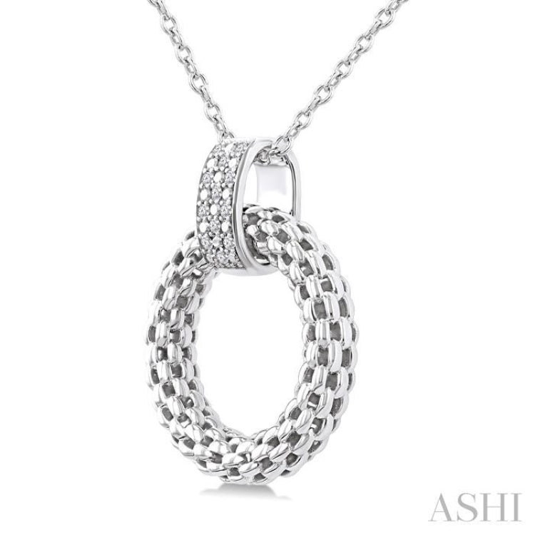 1/8 Ctw Cable Chain Inspired Bold Weave Circle Round Cut Diamond Pendant With Chain in Sterling Silver