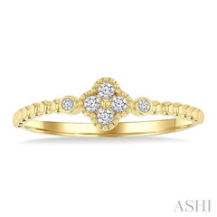 1/8 Ctw Petite Bead Shank Clover Leaf Round Cut Diamond Fashion Ring in 10K Yellow Gold