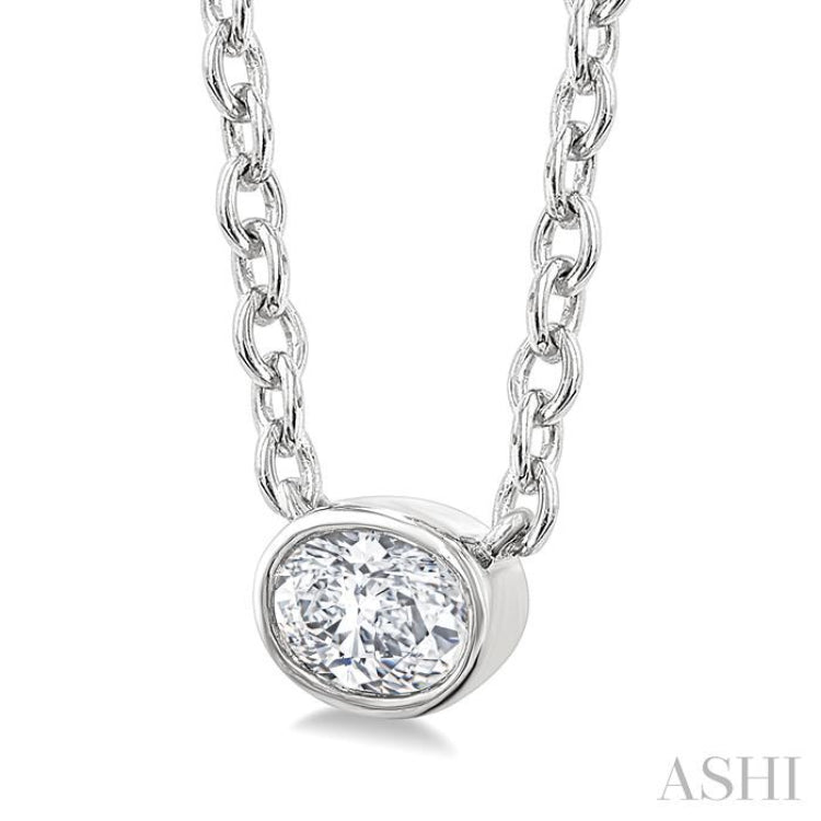 1/6 Ctw Petite East-West Bezel Set Oval Cut Diamond Fashion Pendant With Chain in 10K White Gold