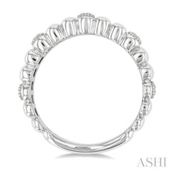 1/10 Ctw Wide Ribbed Plain Polished and Round Cut Diamond Pirouette Bold Fashion Band in Sterling Silver