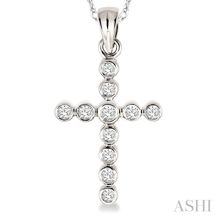 1/4 ctw Round Cut Diamond Cross Pendant in 14K White Gold with Chain