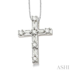 1/4 Ctw Diamond Cross Pendant in 14K White Gold with chain
