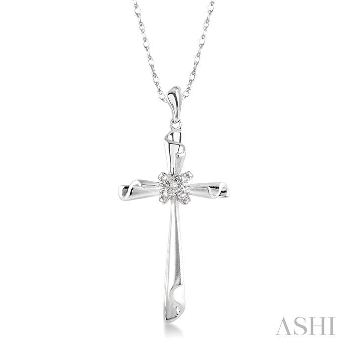 1/20 ctw Round Cut Diamond Pendant in 14K White Gold with Chain