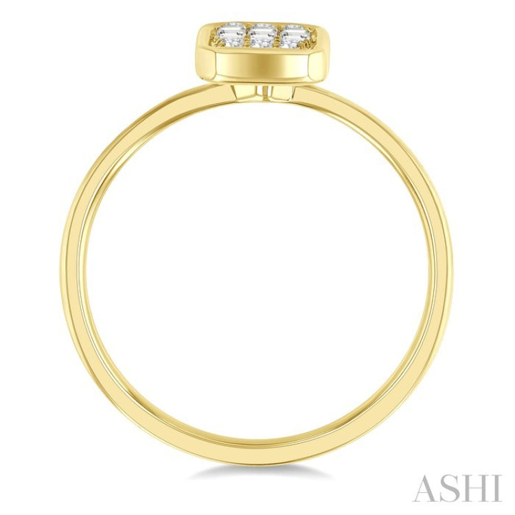 1/6 Ctw Petite Bezel Set Emerald Shape Fusion Baguette and Round Cut Diamond Fashion Ring in 10K Yellow Gold