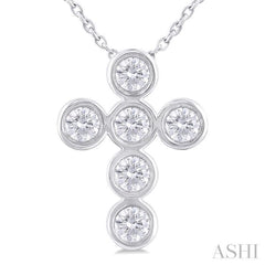 1/2 Ctw Round Cut Diamond 6-Stone Bezel Set Cross Pendant With Chain in 14K White Gold