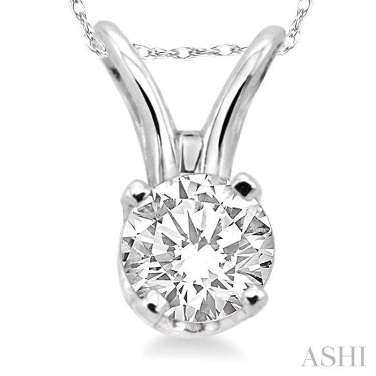 1/6 Ctw Round Cut Diamond Solitaire Pendant in 14K White Gold with Chain