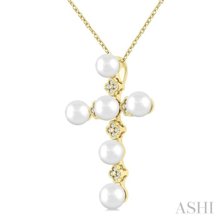 4 MM Round Shape Cultured Pearl and 1/10 Ctw Clover Round Cut Diamond Cross Pendant With Chain in 10K Yellow Gold