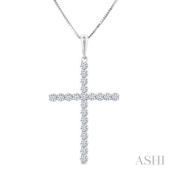 1/2 Ctw Cross Shared Prong Set Round Cut Diamond Pendant With Chain in 14K White Gold