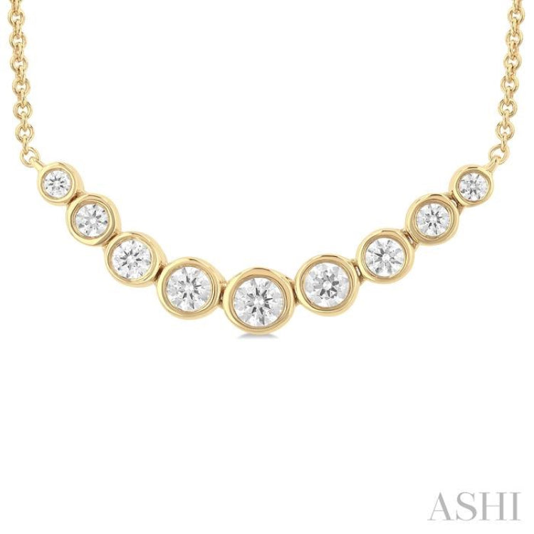 1/2 Ctw Graduated Bezel Set Round Cut Diamond Smile Necklace in 14K Yellow Gold