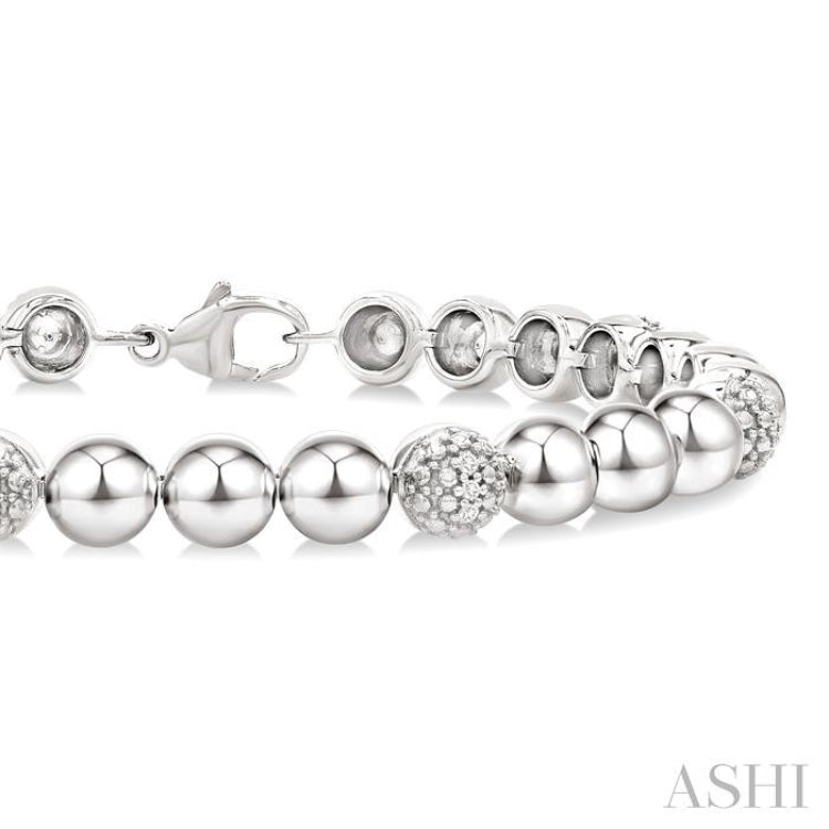 1/5 Ctw Bold Bead Design Single Cut Diamond Fashion Bracelet in Sterling Silver