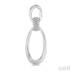 1/10 Ctw Oval Shape Link Round Cut Diamond Fashion Earrings in Sterling Silver