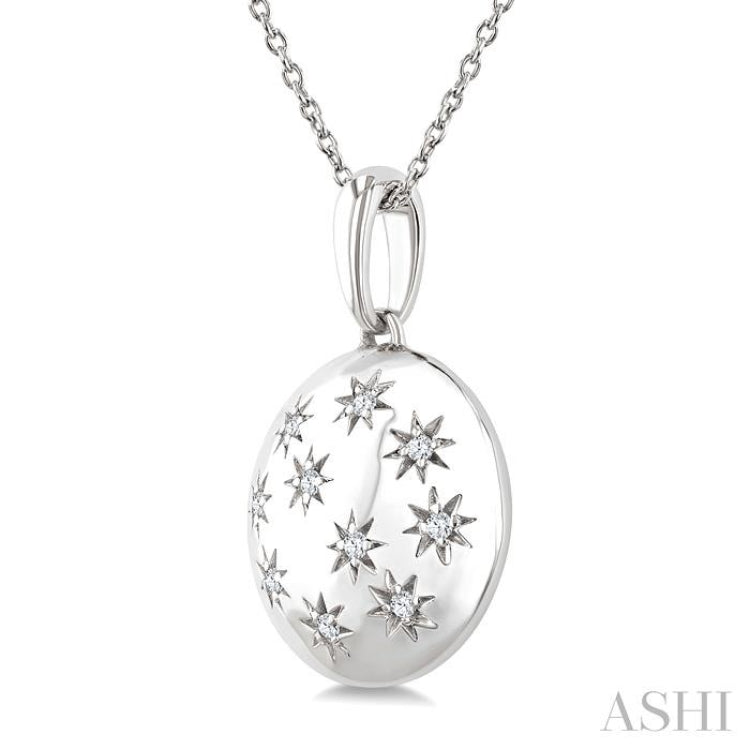 1/10 Ctw Bold Star Engraved Puffed Round Cut Diamond Pendant With Chain in Sterling Silver